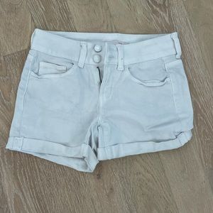 White jean shorts, size 1/25